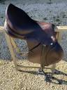 Sella da salto ostacoli Prestige Italia  18" - 2024