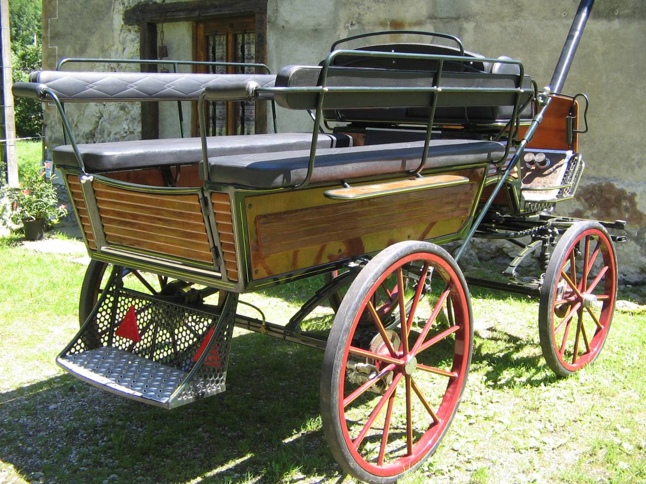 Attacchi - Wagonnette Pouvreau  