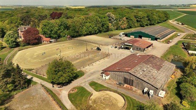 Centro di stagione cavallo In vendita Oise