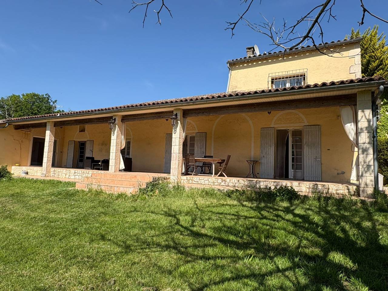 Propriet&agrave; equestre In vendita Gironde