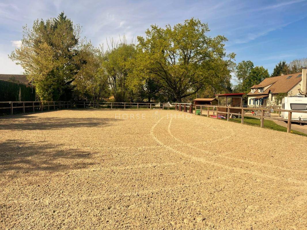 Propriet&agrave; equestre In vendita Seine-et-Marne