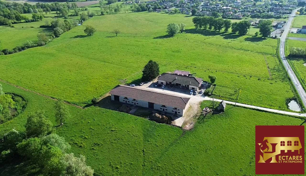 Alloggio equestre In vendita Ain