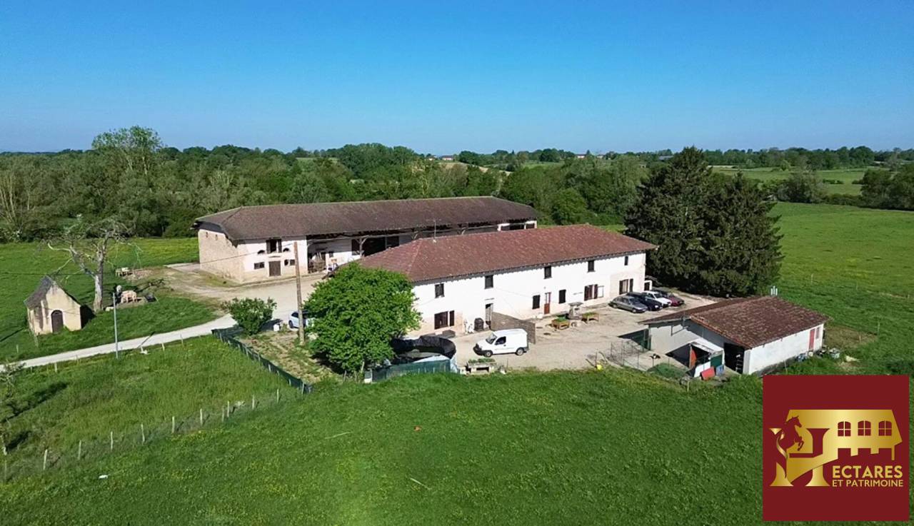 Alloggio equestre In vendita Ain