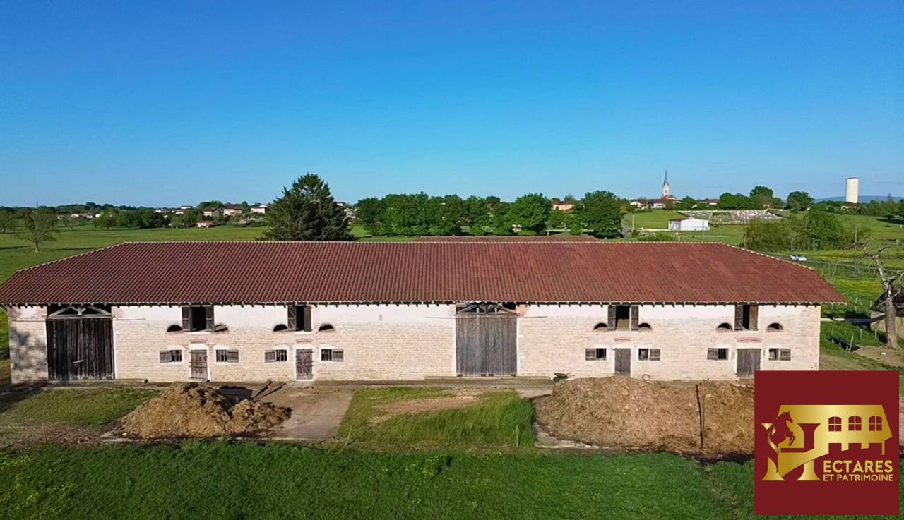 Alloggio equestre In vendita Ain