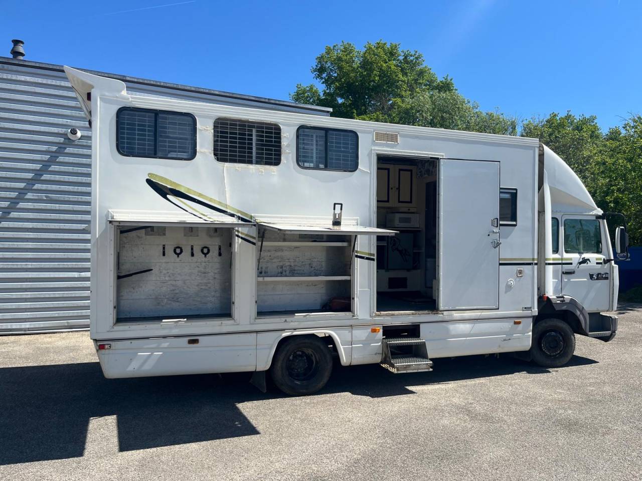 Camion per Cavalli Renault S150 Midliner 1995 Occasione