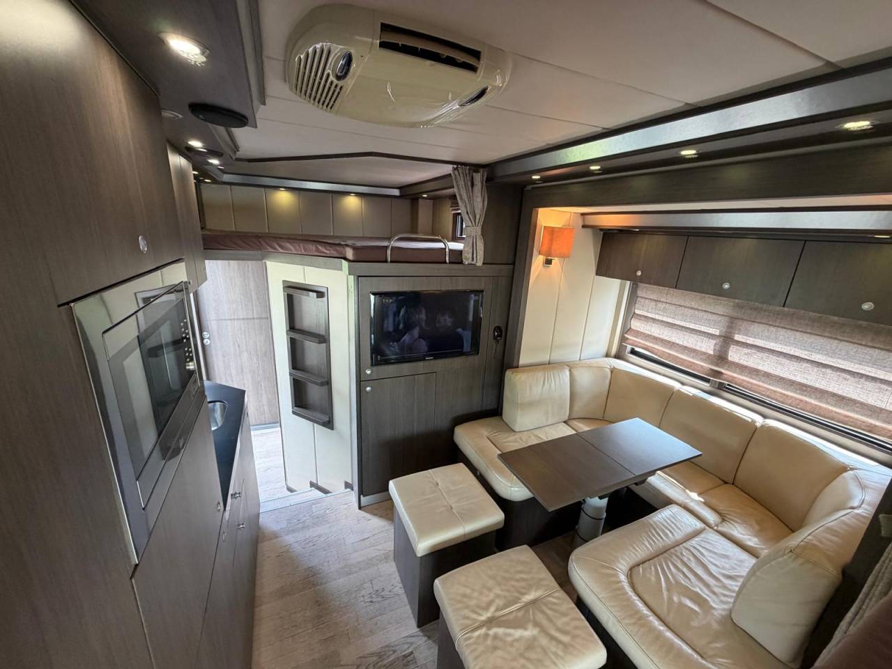 Camion per Cavalli STX VOLVO 2011 Occasione