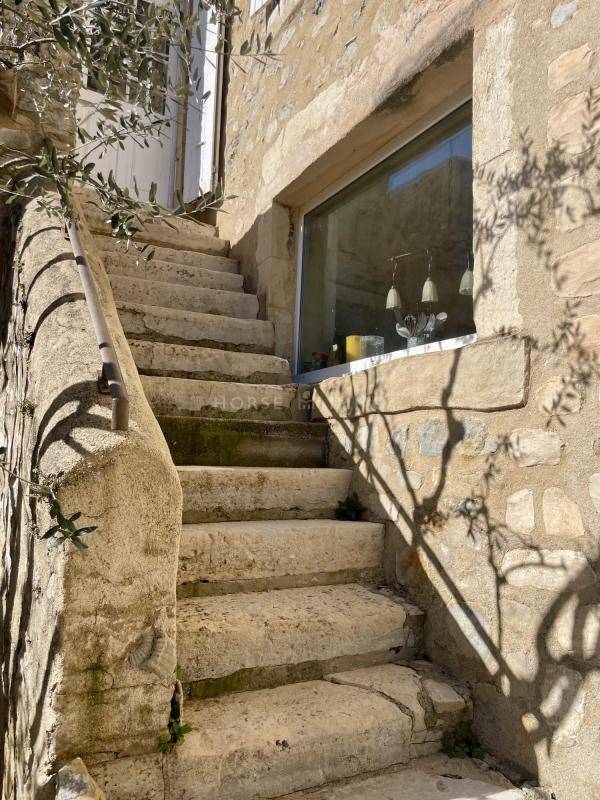 Propriet&agrave; equestre In vendita Dr&ocirc;me