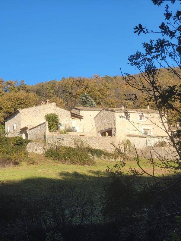 Propriet&agrave; equestre In vendita Dr&ocirc;me