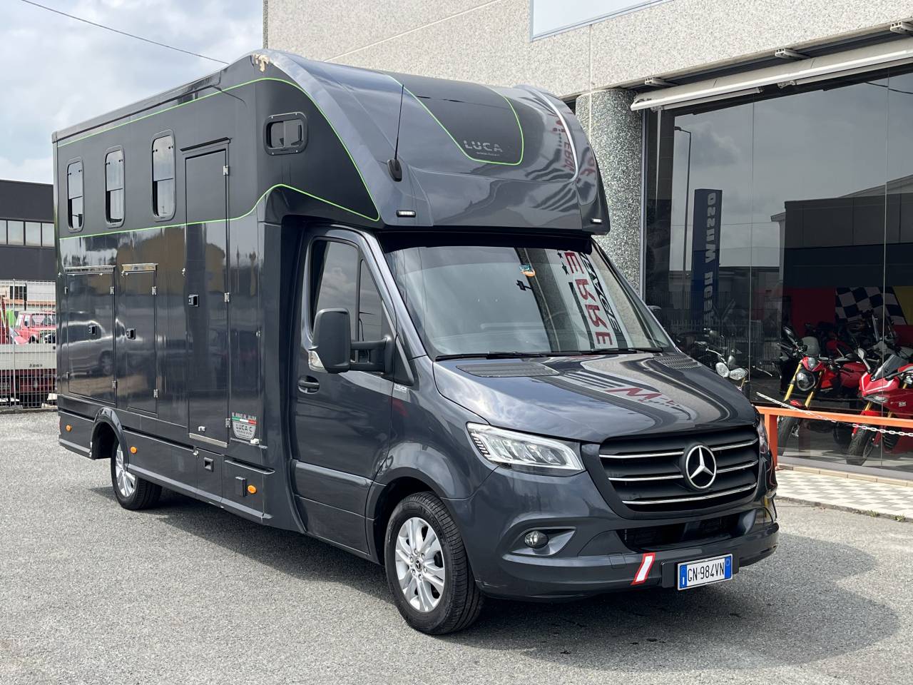 M.B. SPRINTER 319 2.0CDI T 43/35 TRASPORTO N3 CAVALLI