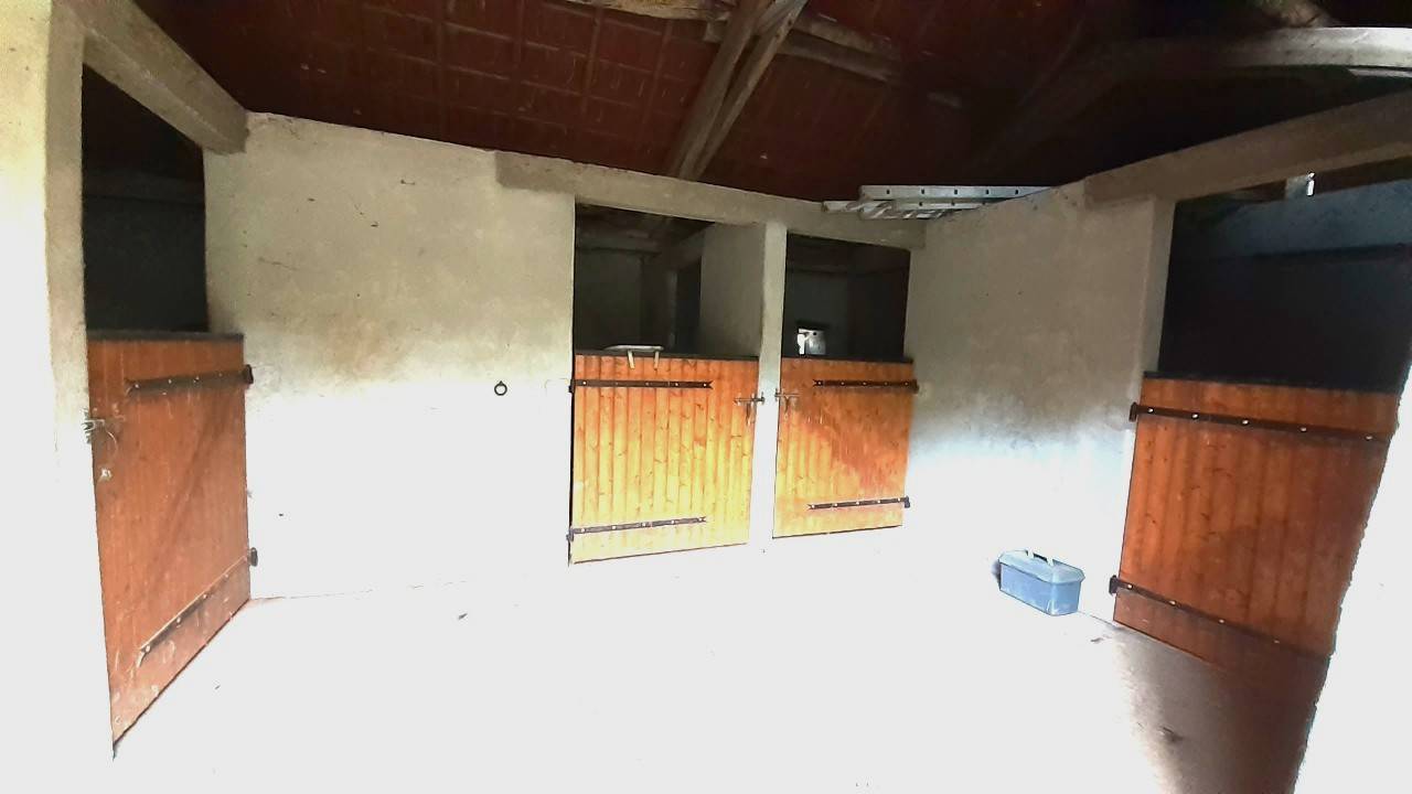 Propriet&agrave; equestre In vendita Yonne