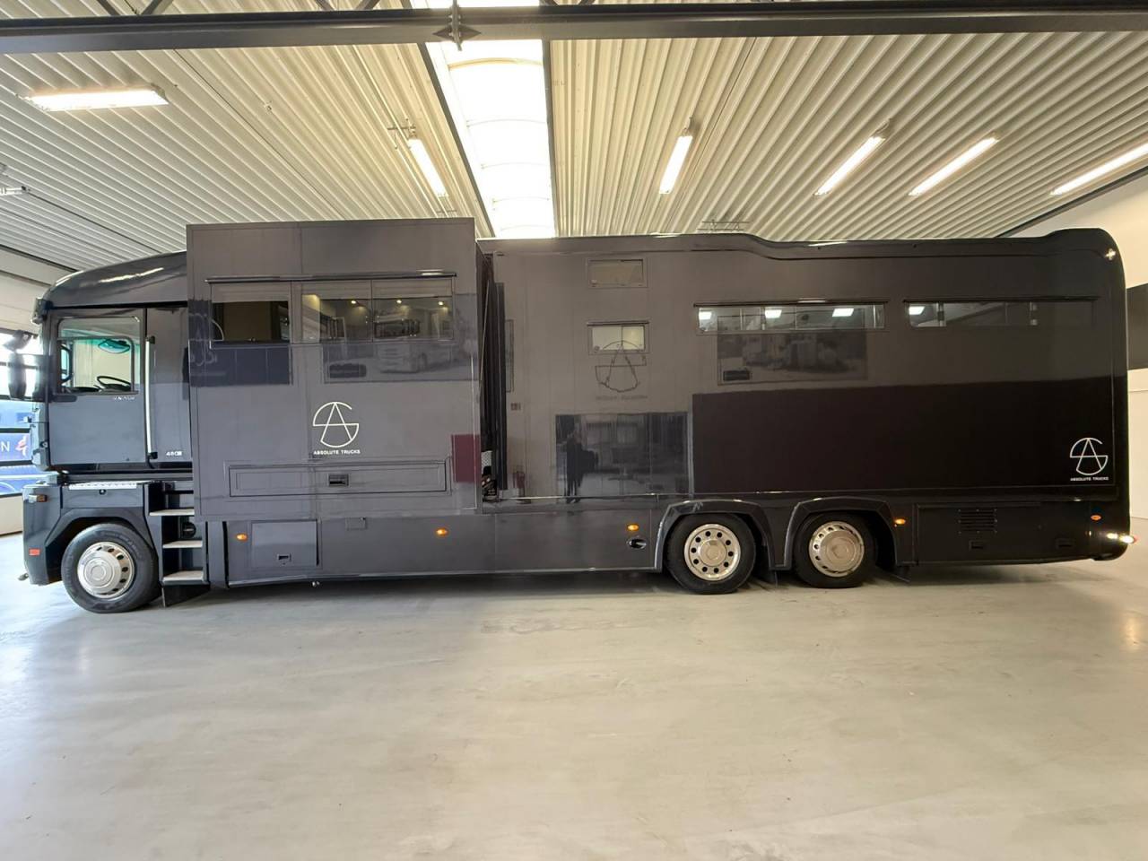 Camion per Cavalli Renault STX/magnum 2011 Occasione