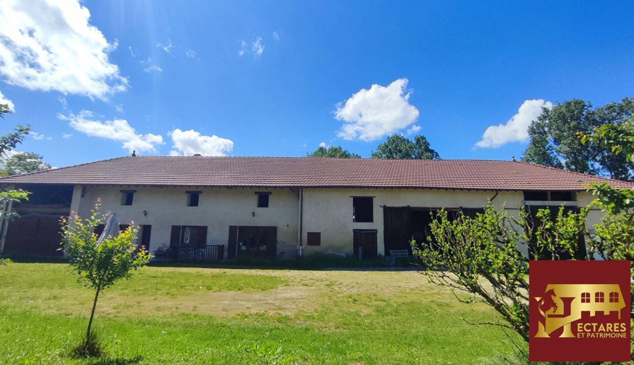 Propriet&agrave; equestre In vendita Ain