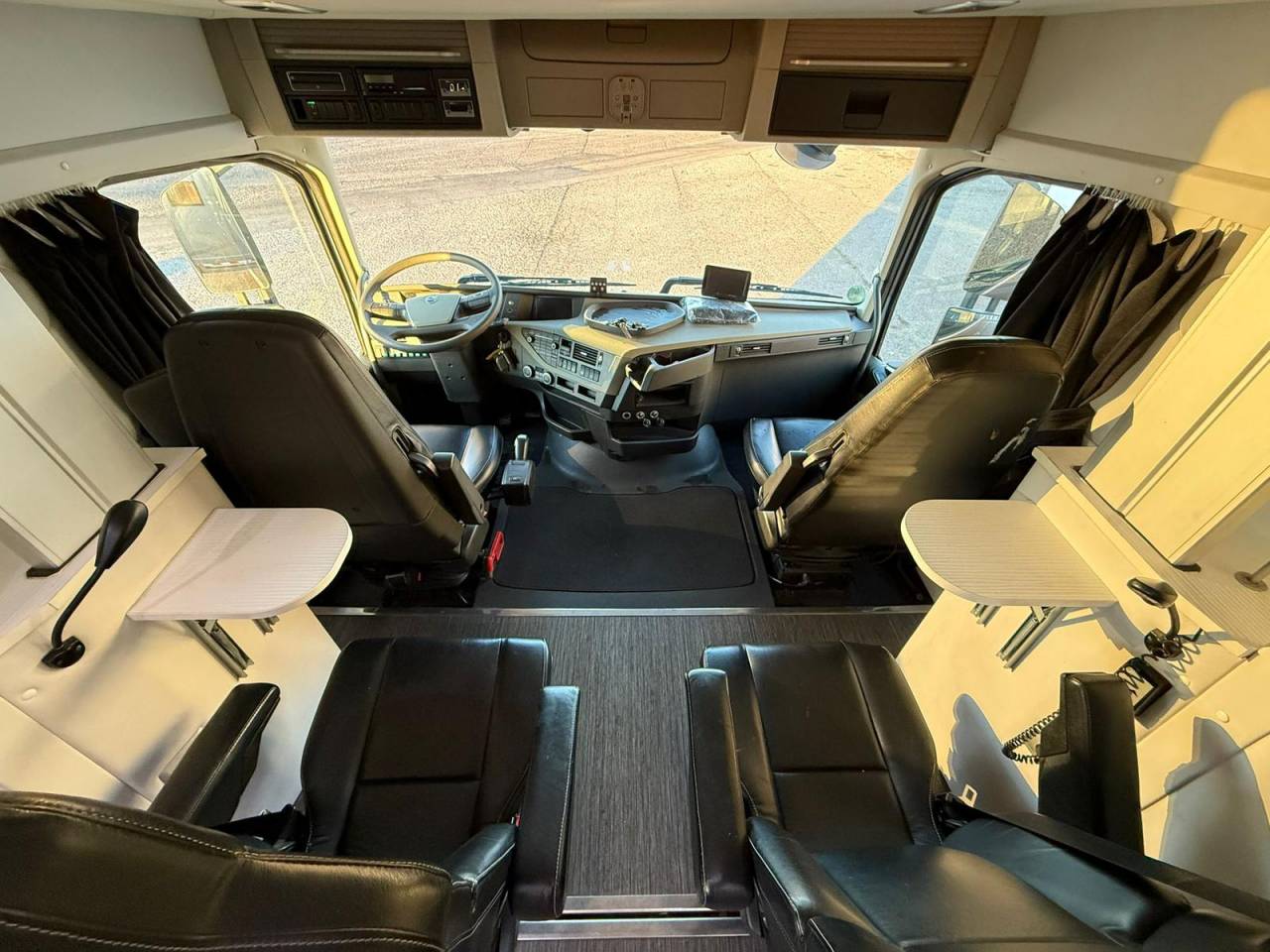 Camion per Cavalli Volvo Interhorse 2014 Occasione