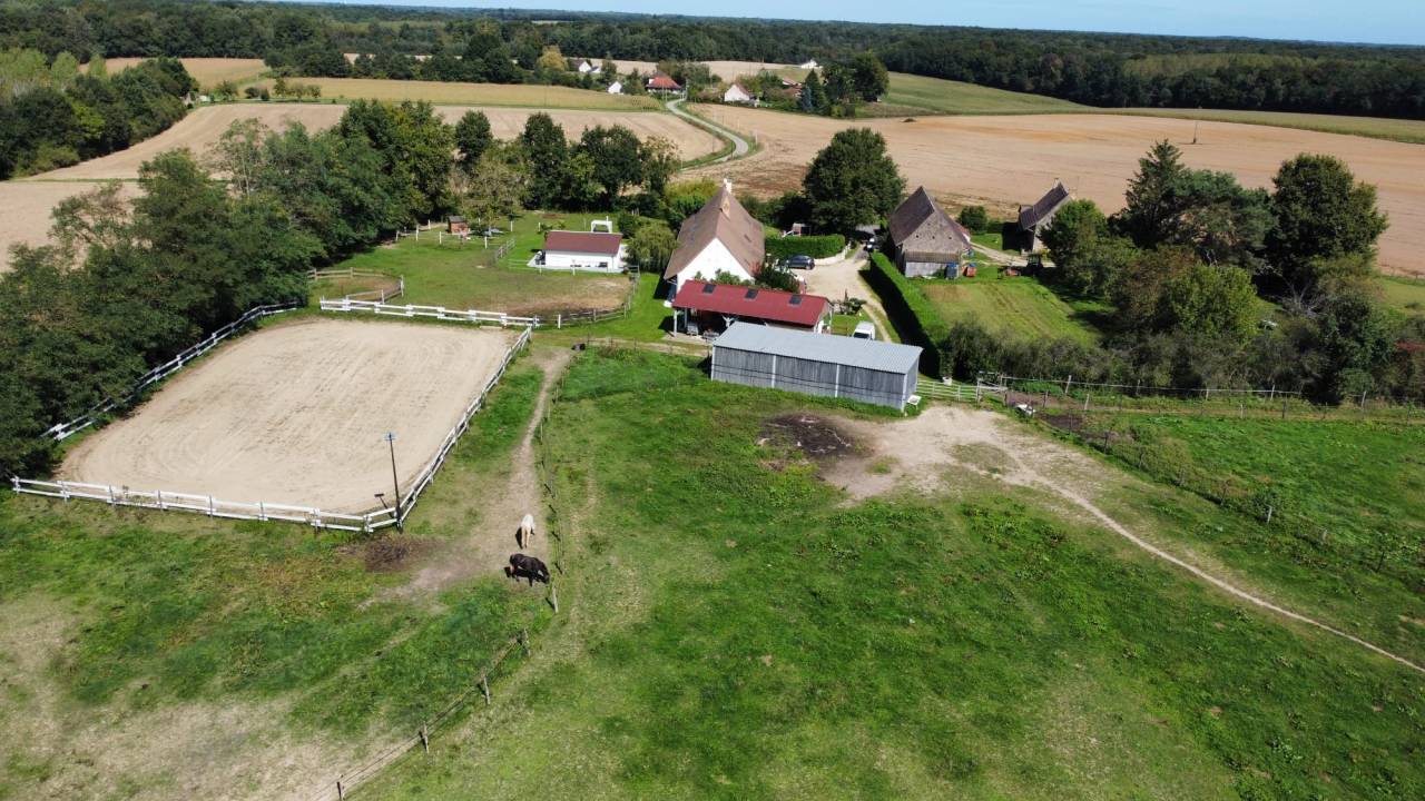 Bella dimora equestre In vendita Sa&ocirc;ne-et-Loire