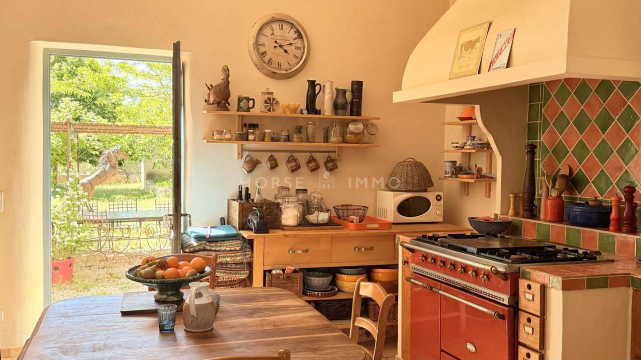 Propriet&agrave; equestre In vendita Alpes-de-Haute-Provence