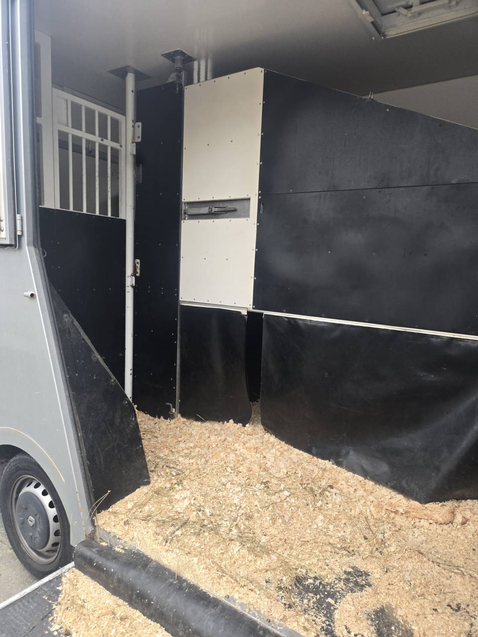 Van per Cavalli Renault Master 2014 Occasione