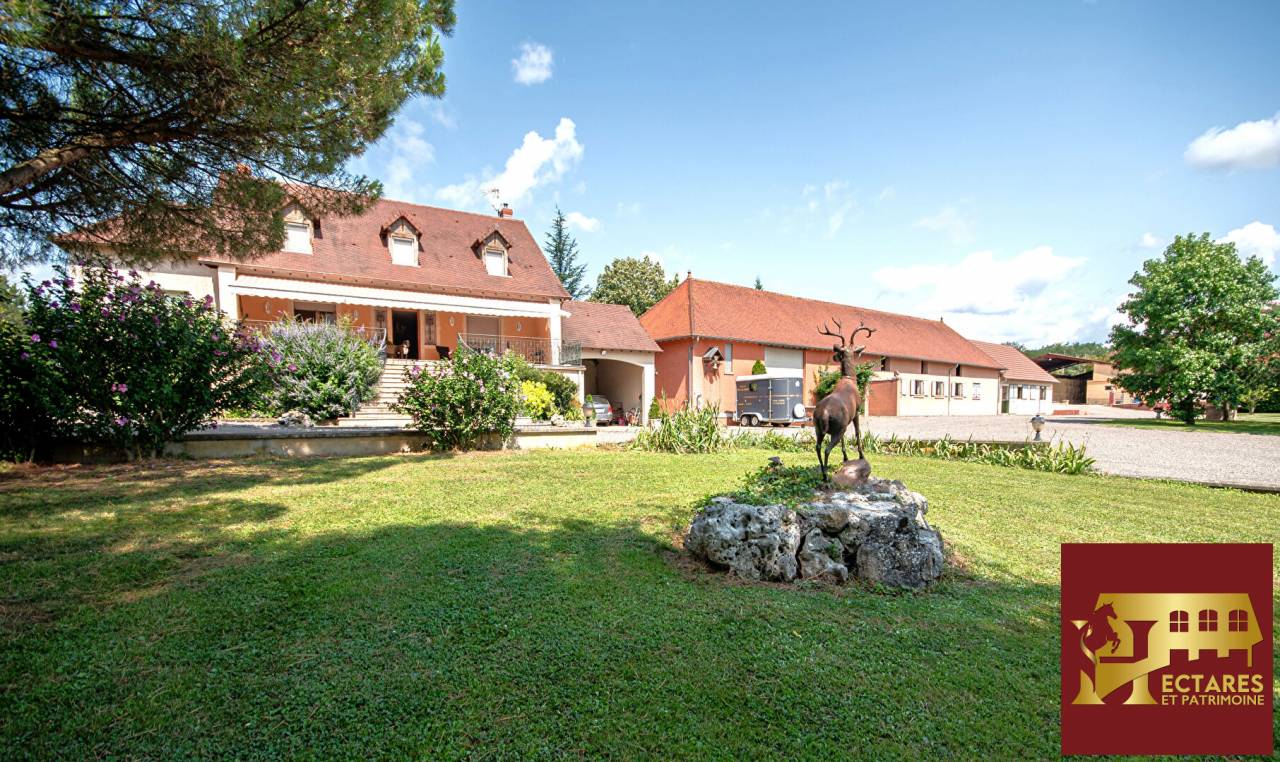 Centro di stagione cavallo In vendita Sa&ocirc;ne-et-Loire