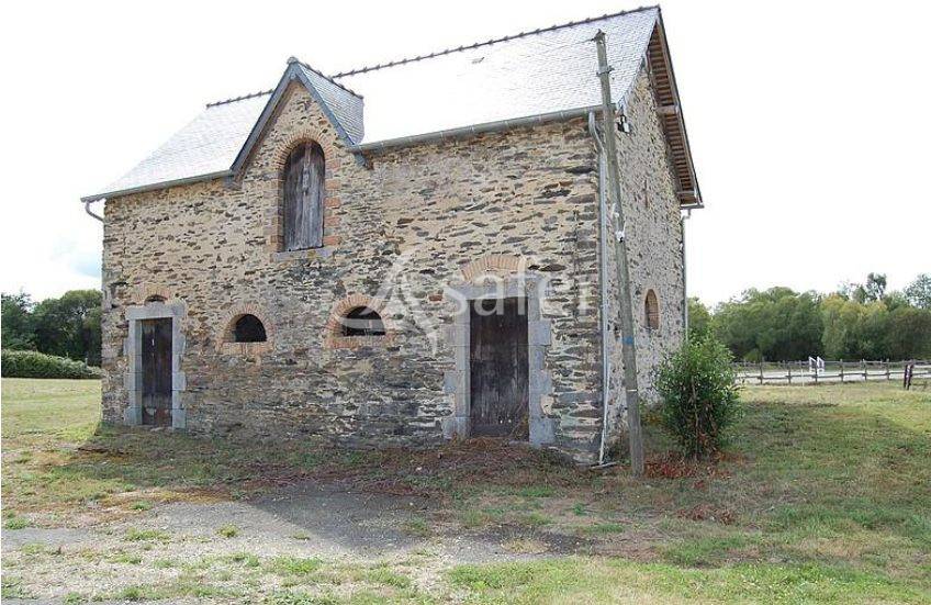 Propriet&agrave; equestre In vendita Mayenne