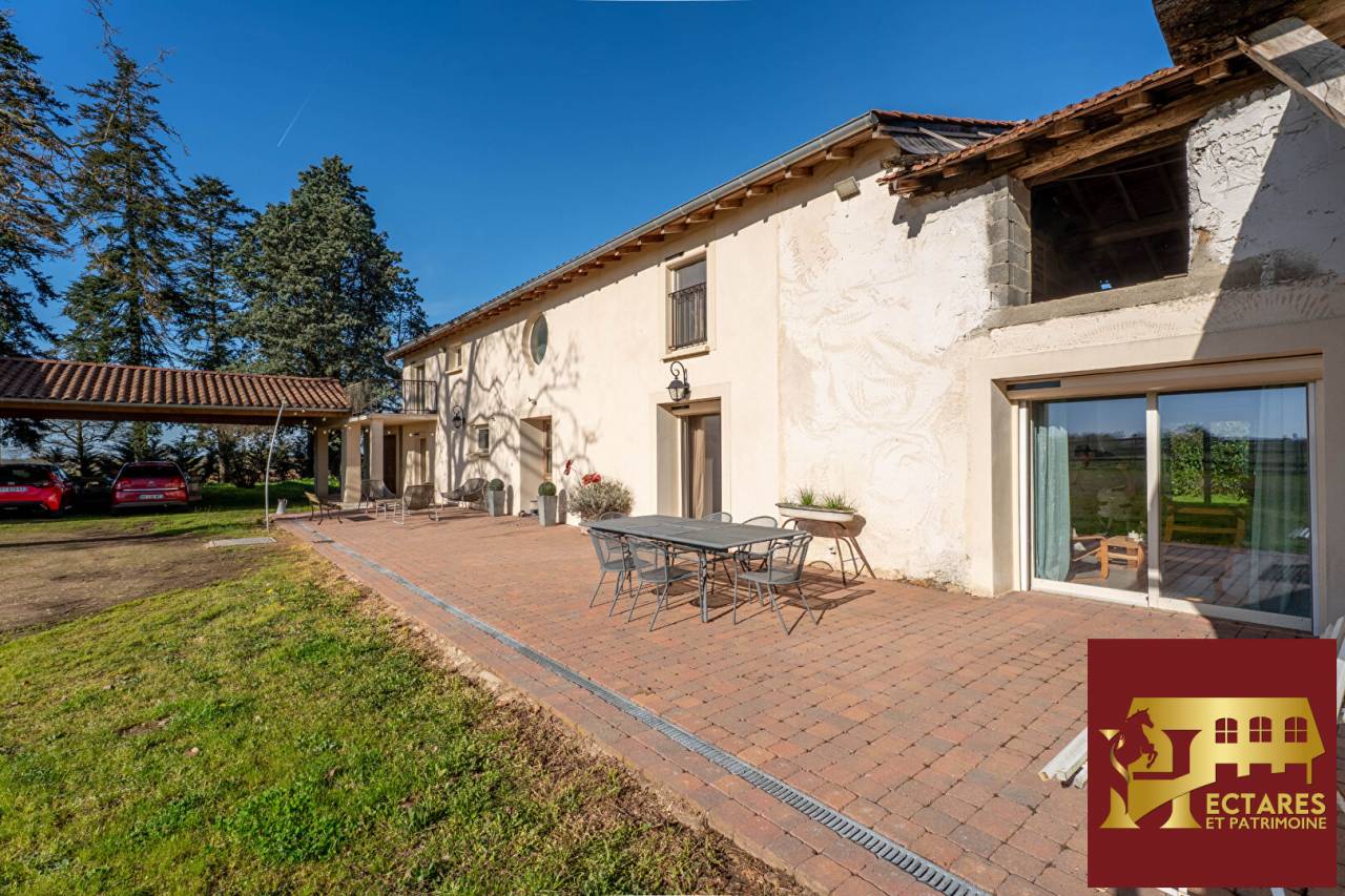 Scuderia per proprietari In vendita Ain
