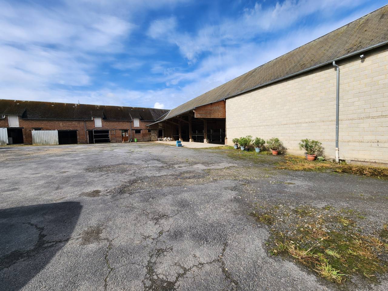 Propriet&agrave; equestre In vendita Somme