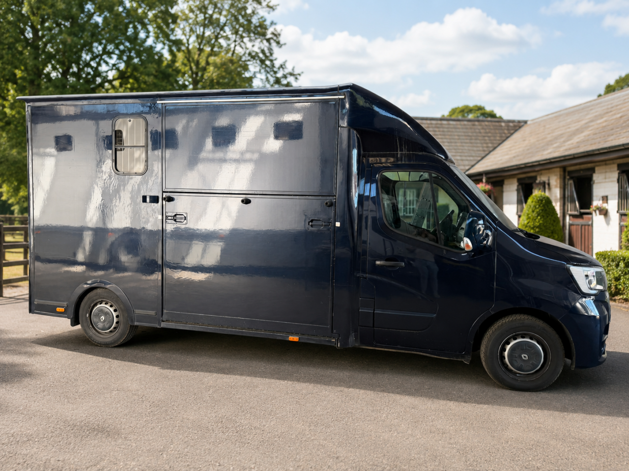 Van per Cavalli I trailer ACR Renault Master 2021 Occasione