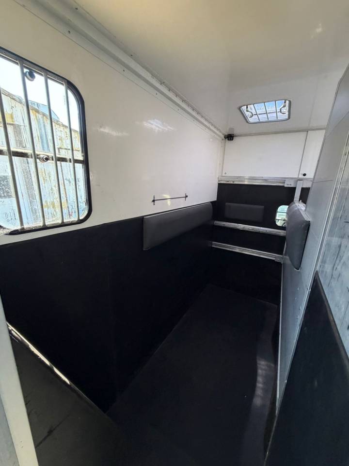 Van per Cavalli I trailer ACR Renault Master 2021 Occasione
