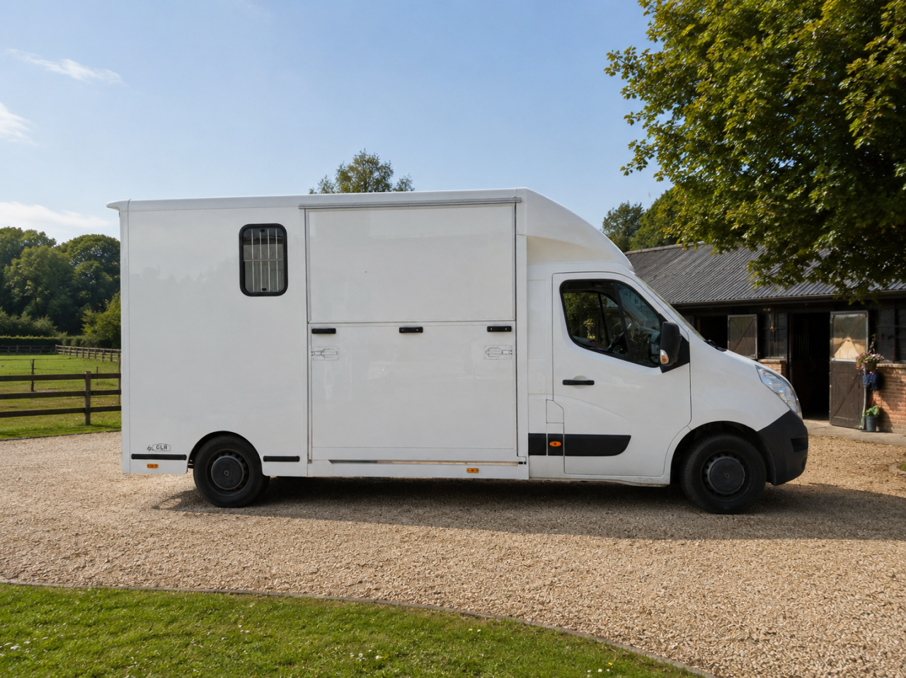 Van per Cavalli I trailer ACR Renault Master 2017 Occasione