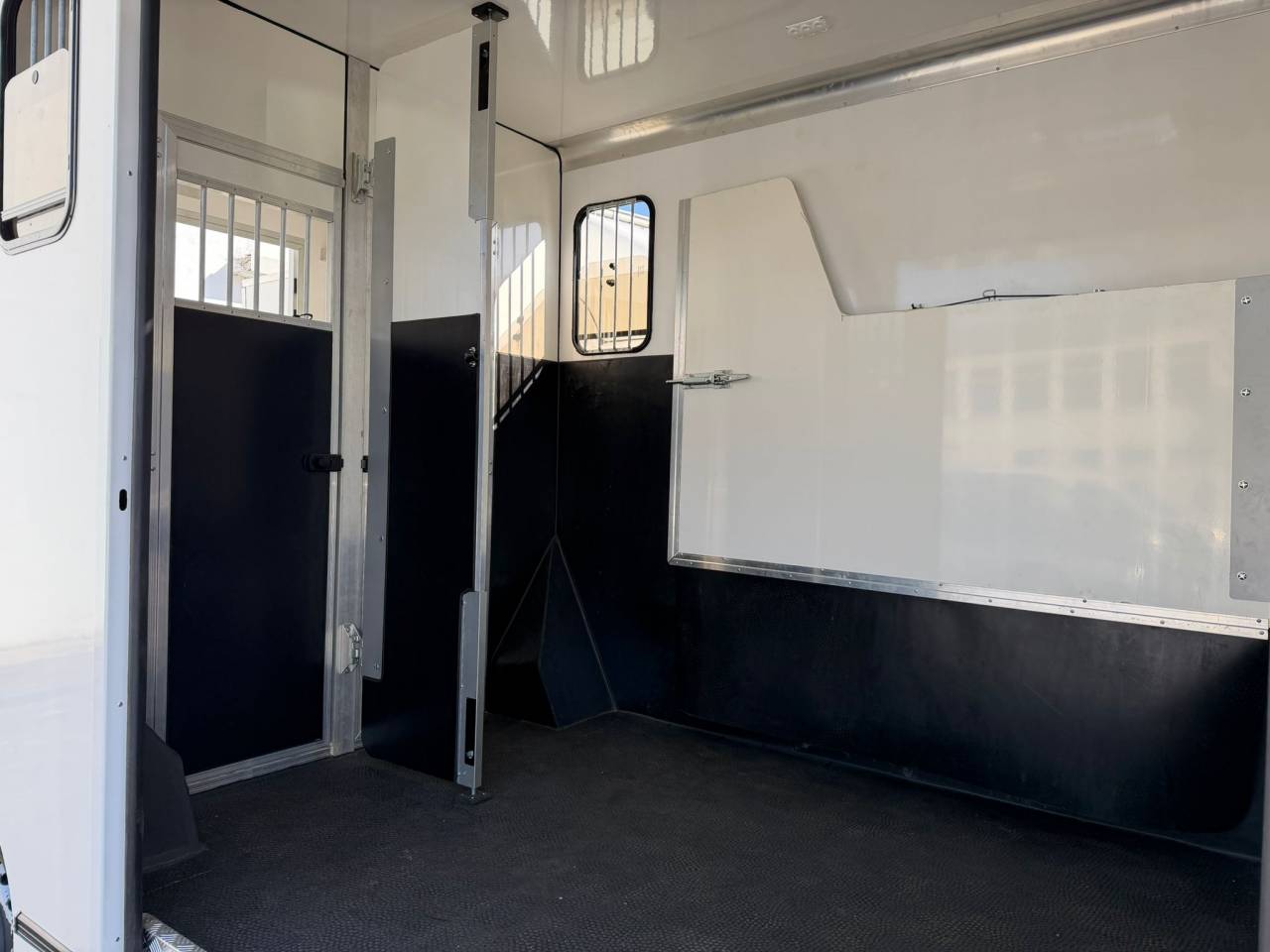 Van per Cavalli I trailer ACR Renault Master 2017 Occasione