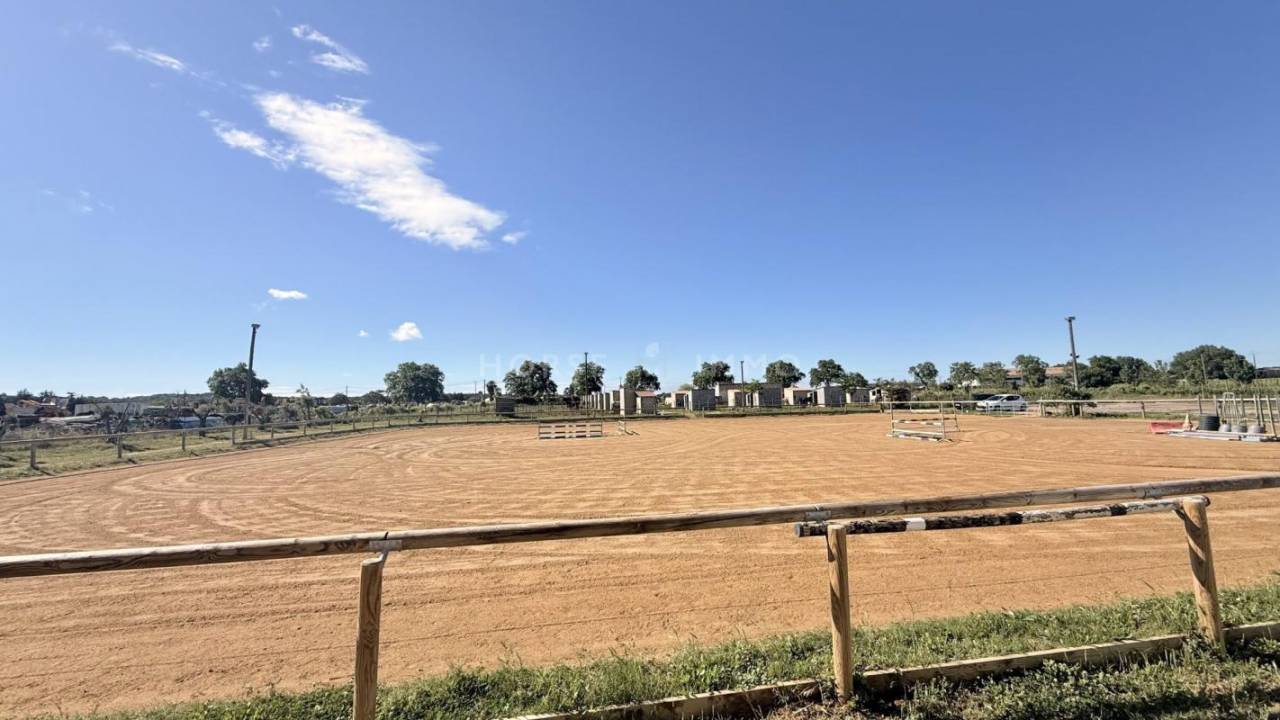 Propriet&agrave; equestre In vendita H&eacute;rault