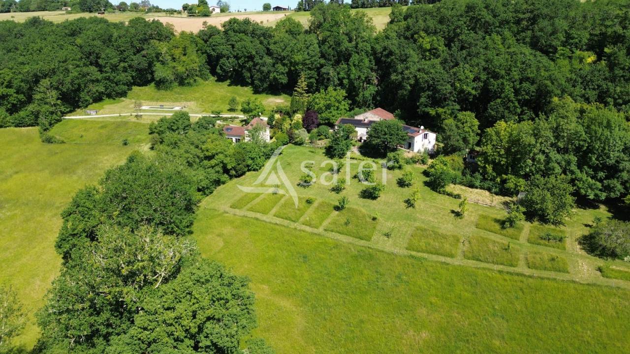 Azienda agricola In vendita Lot-et-Garonne