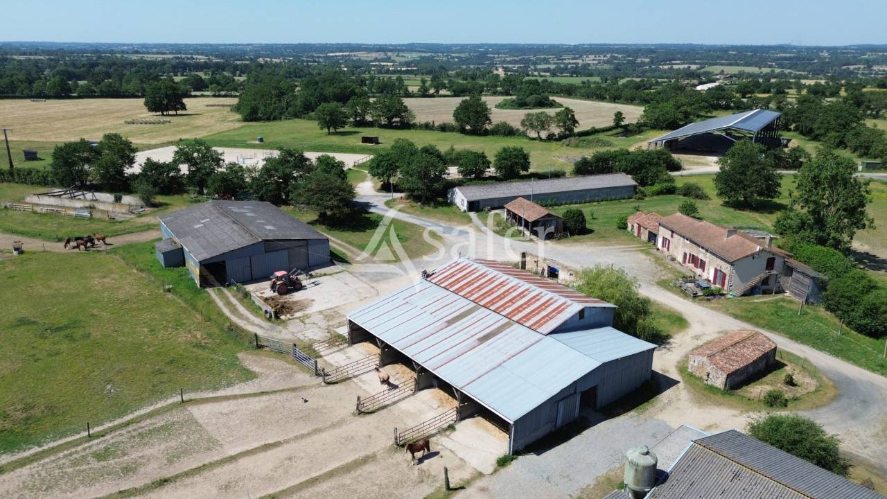 Propriet&agrave; equestre In vendita Deux-S&egrave;vres