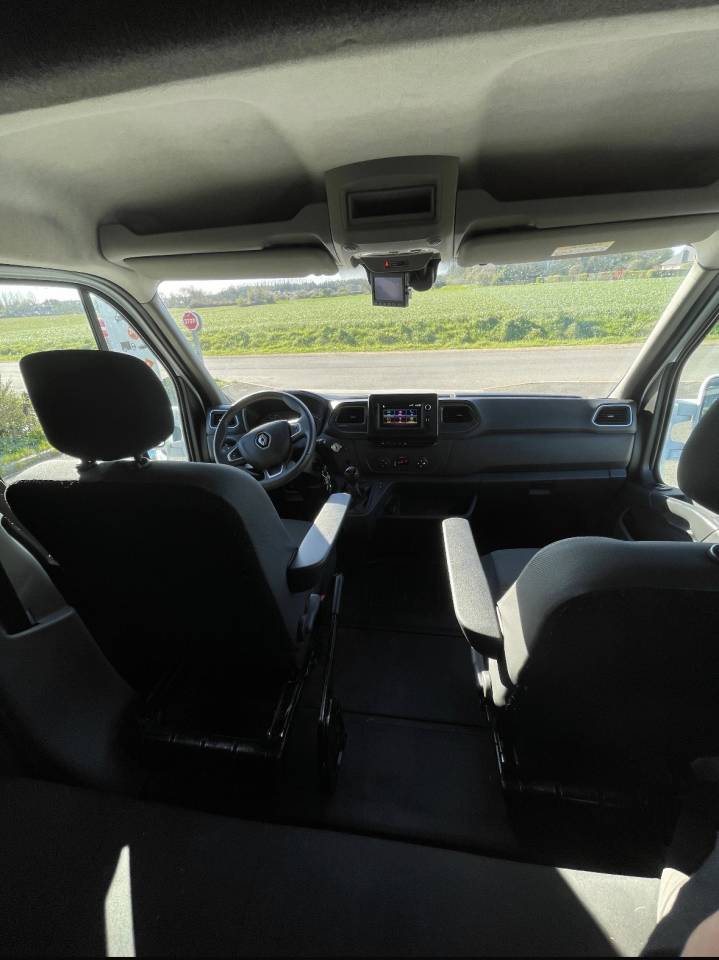 Van per Cavalli Renault master proteo switch stalles 2023 Occasione