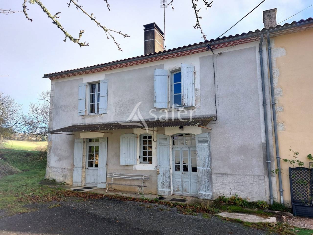 Propriet&agrave; equestre In vendita Dordogne