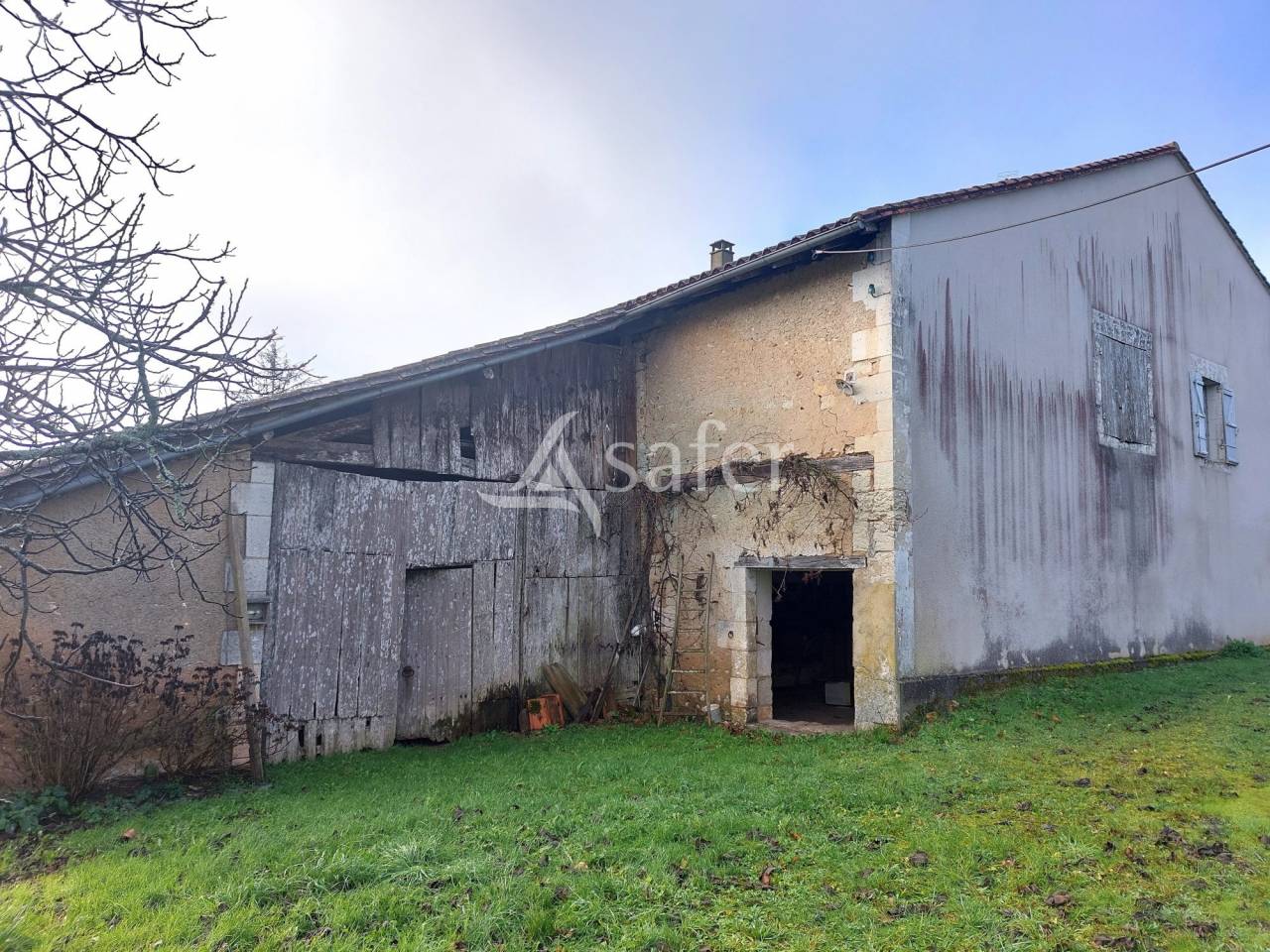 Propriet&agrave; equestre In vendita Dordogne