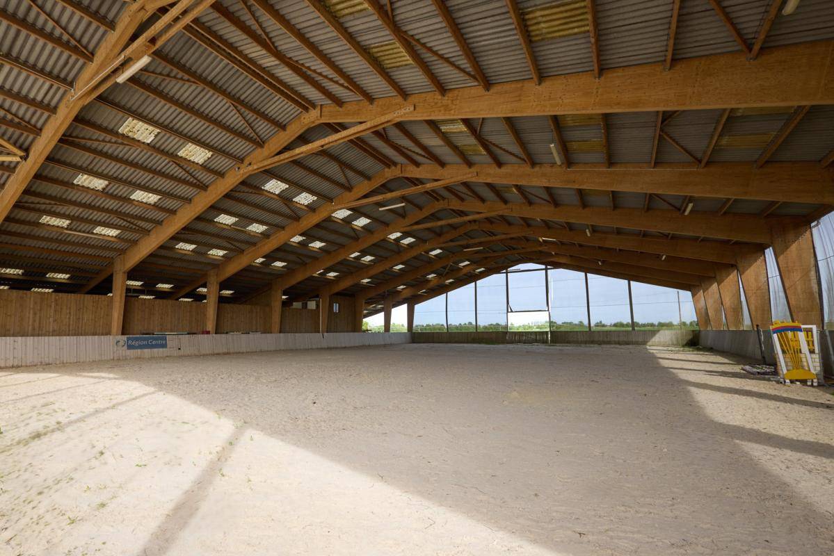 Propriet&agrave; equestre In vendita Loiret
