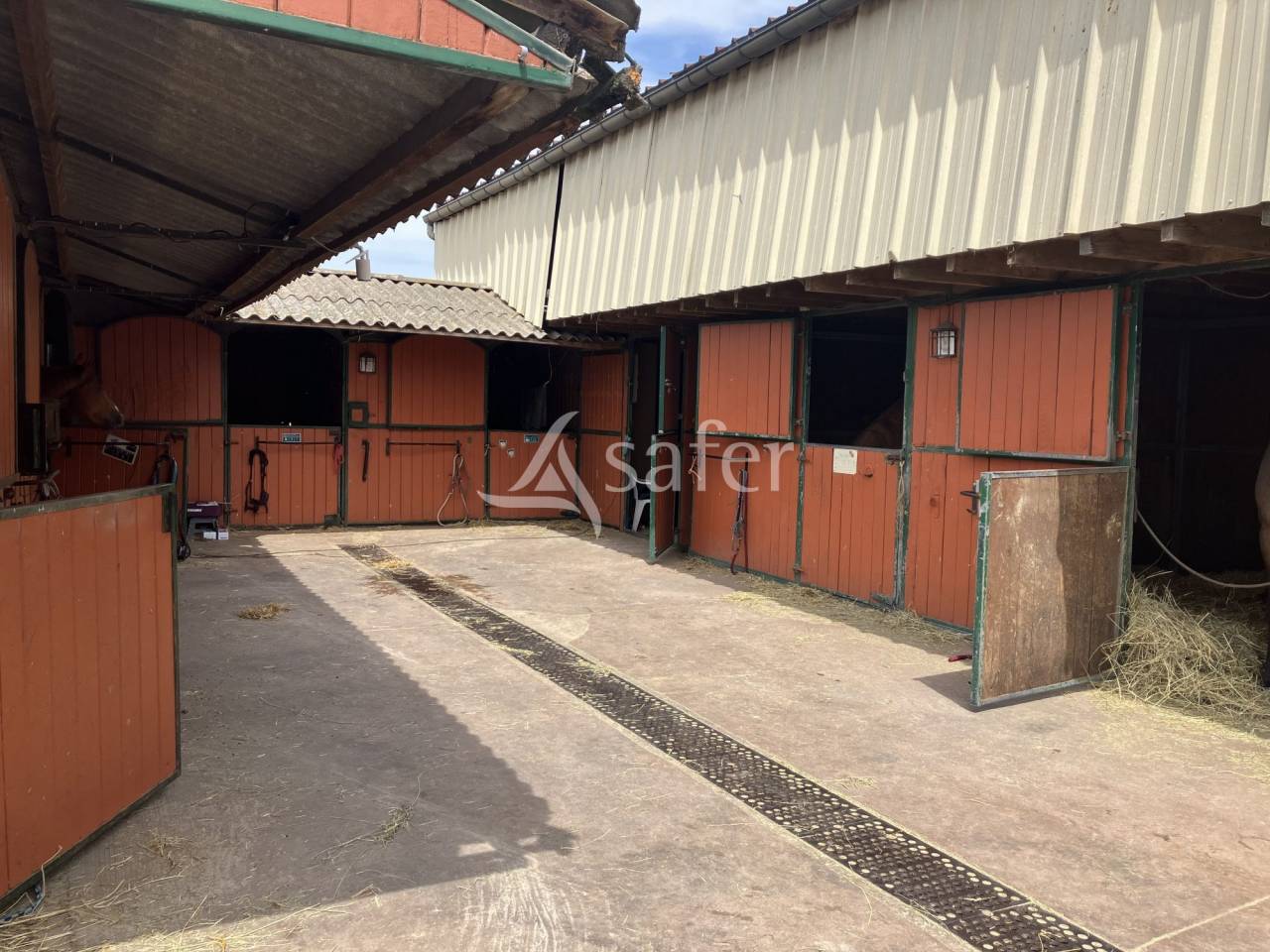 Propriet&agrave; equestre In vendita Essonne