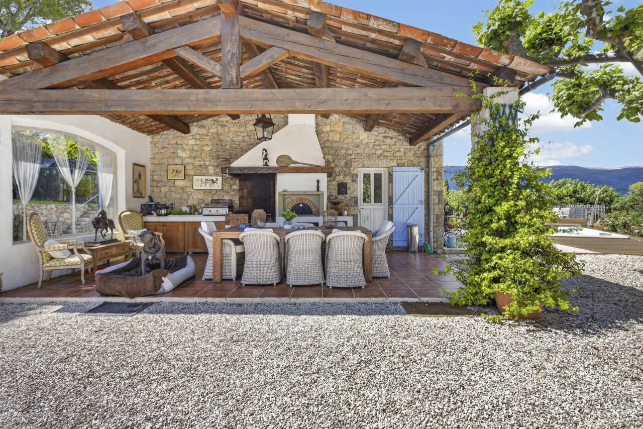 Propriet&agrave; equestre In vendita Var
