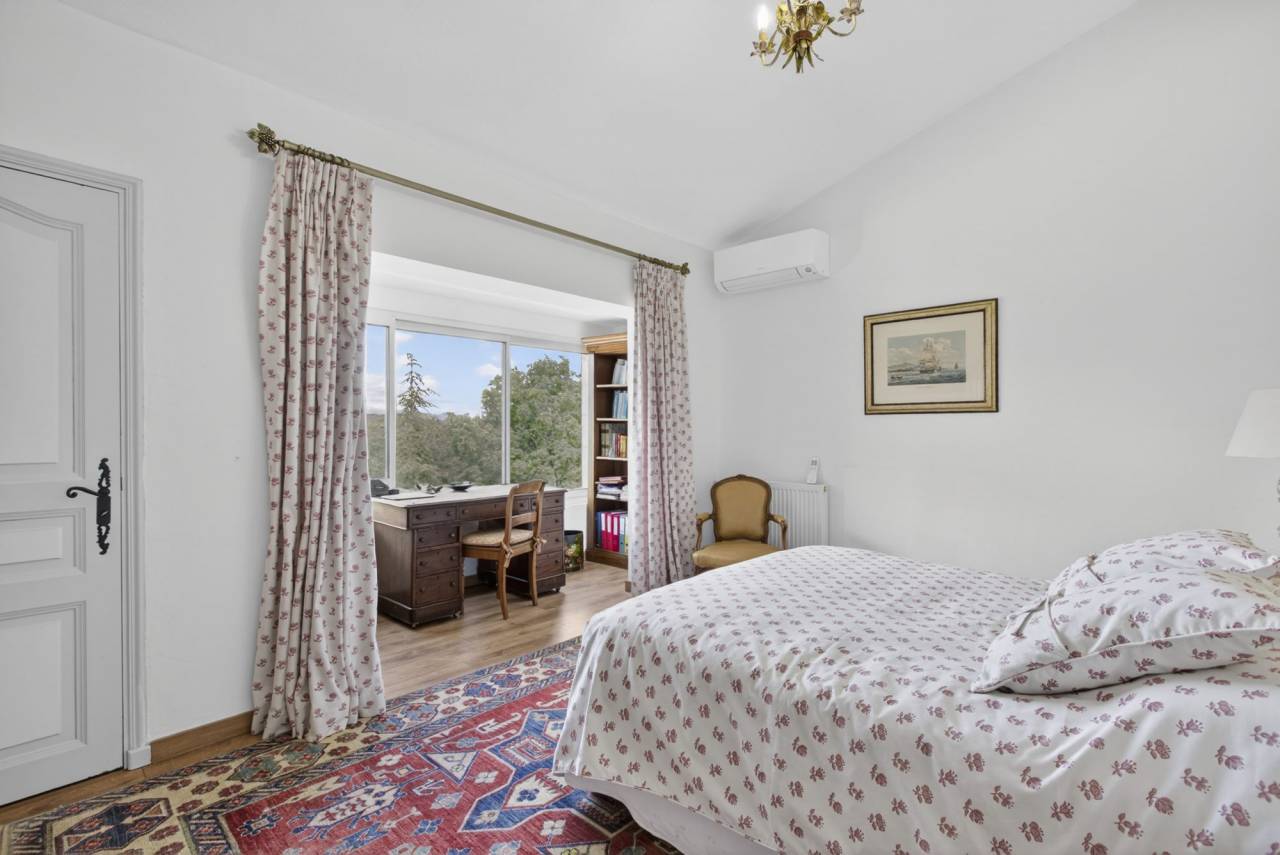 Propriet&agrave; equestre In vendita Var