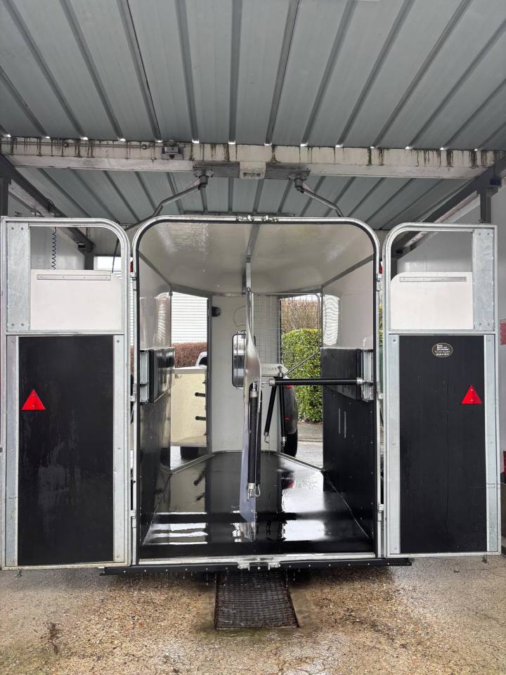 Trailer Fautras Pro Van Classic 2 Cavalli 2022 Nuovo