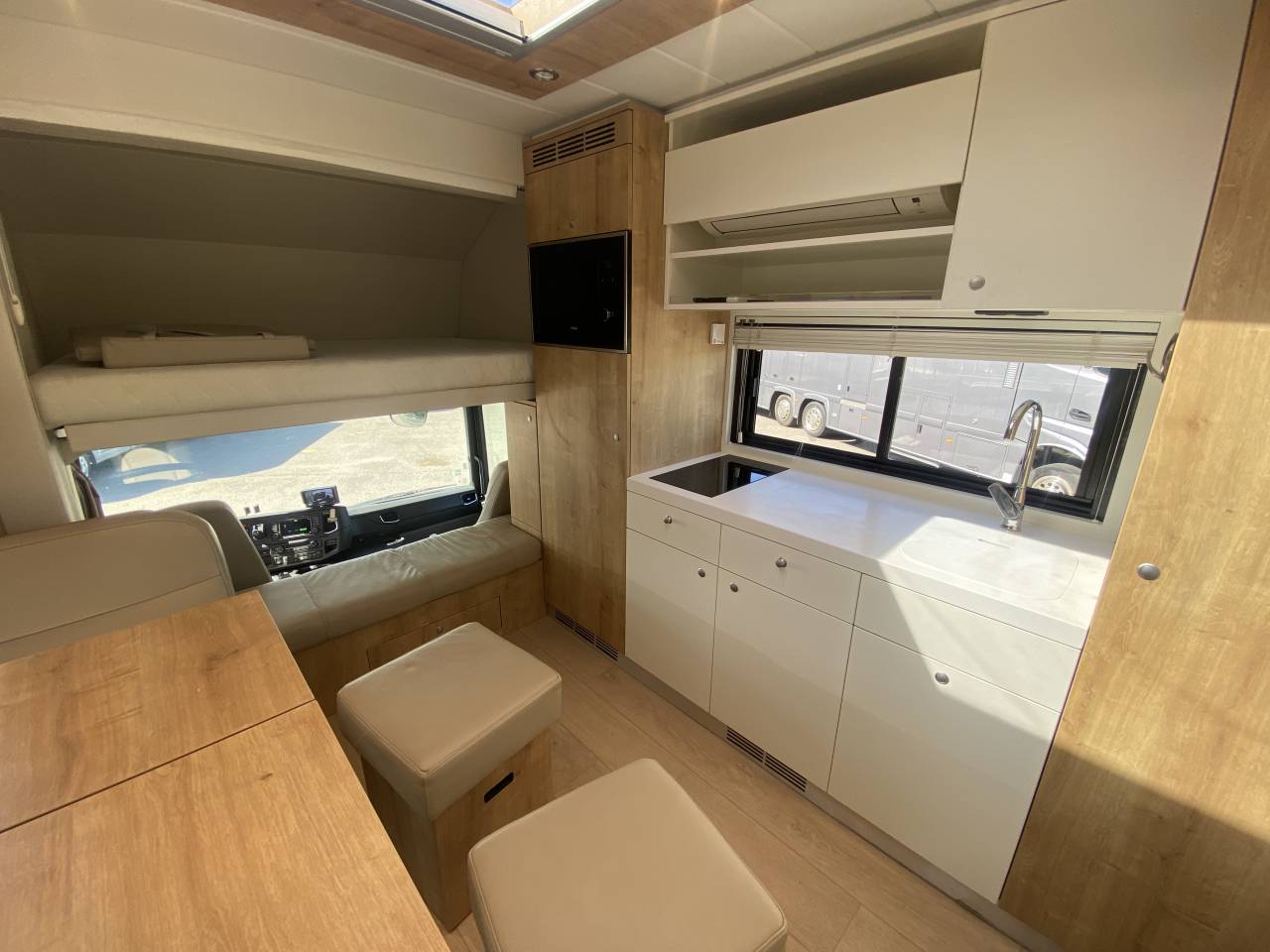 Camion per Cavalli STX  2021 Occasione