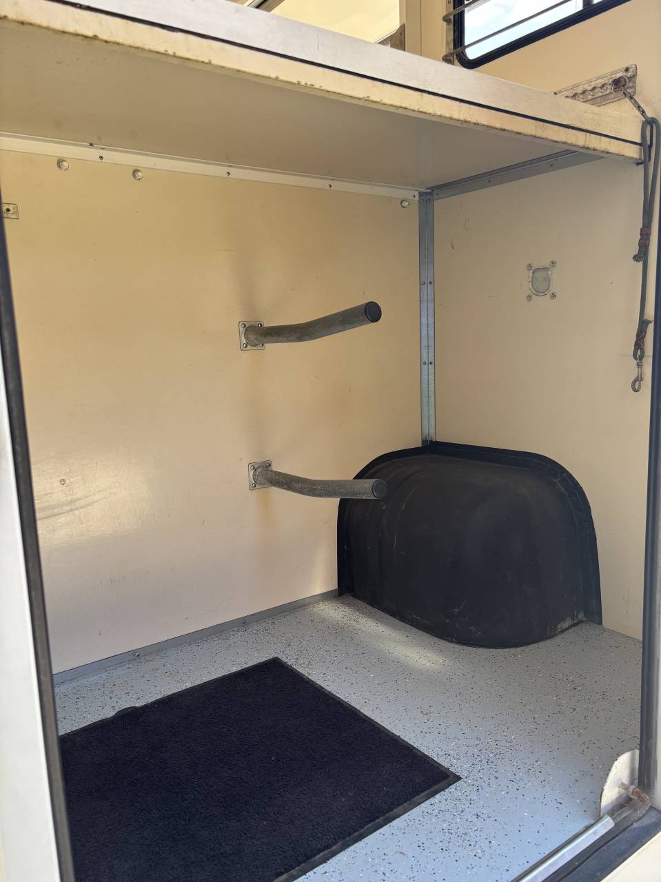 Trailer Renault Master 2 Cavalli 2008 Occasione