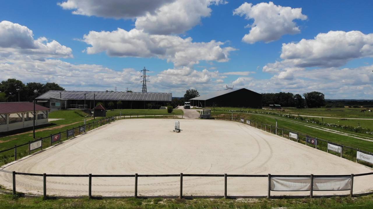 Scuderia per proprietari In vendita Ain