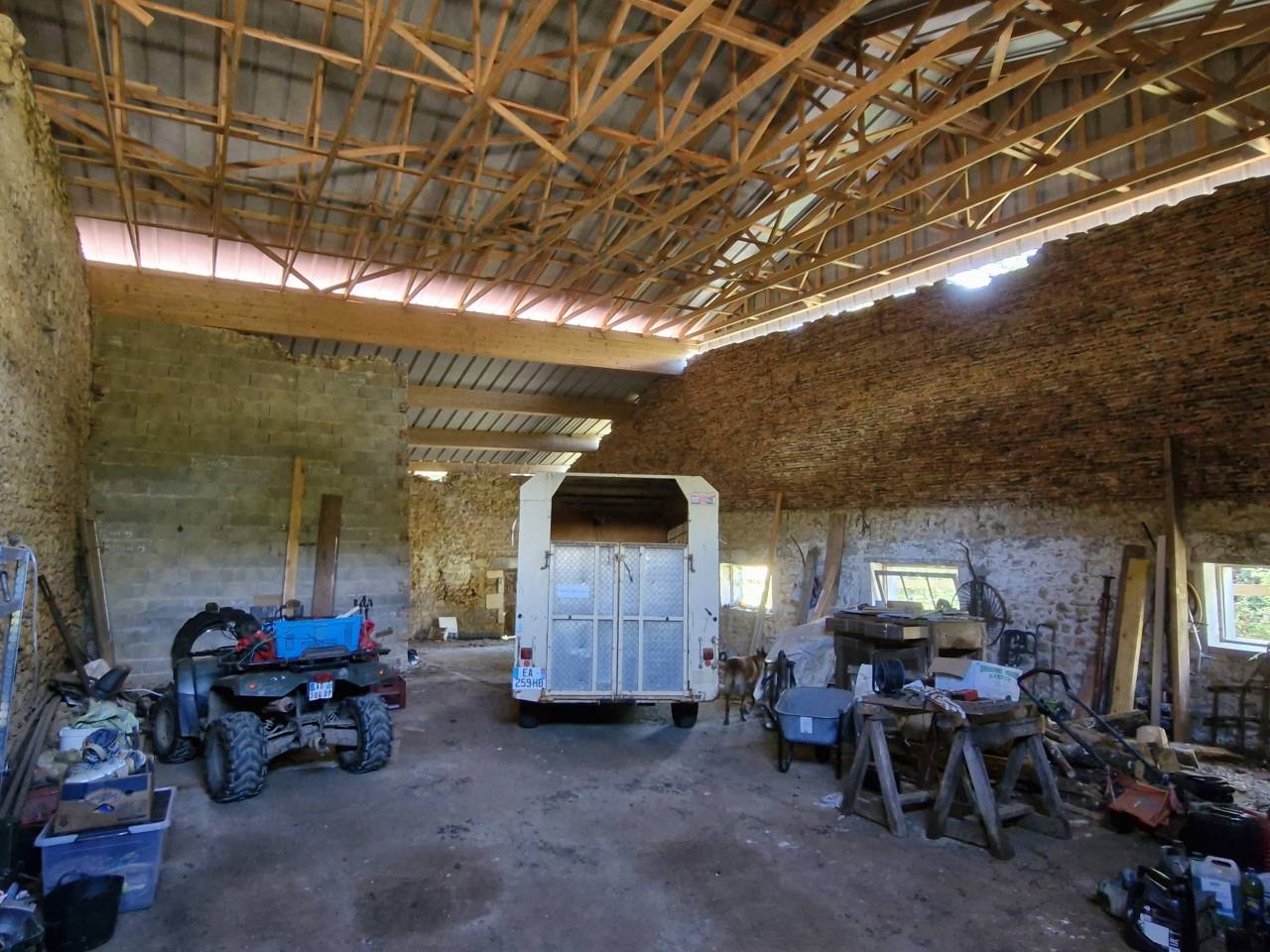Propriet&agrave; equestre In vendita Charente