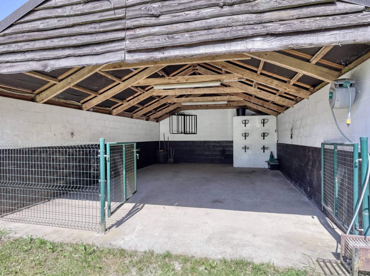 Propriet&agrave; equestre In vendita Luxembourg belge