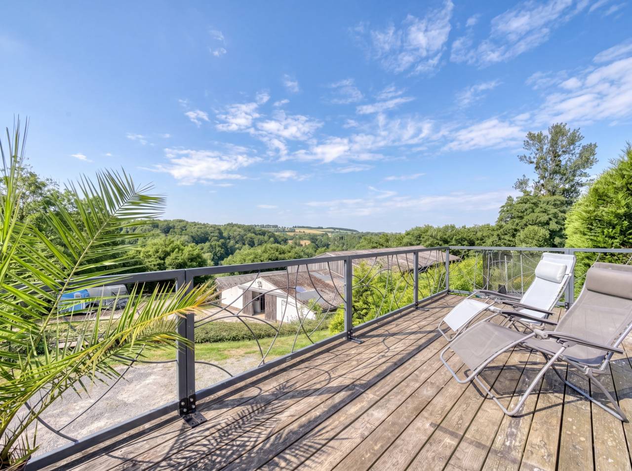 Propriet&agrave; equestre In vendita Luxembourg belge
