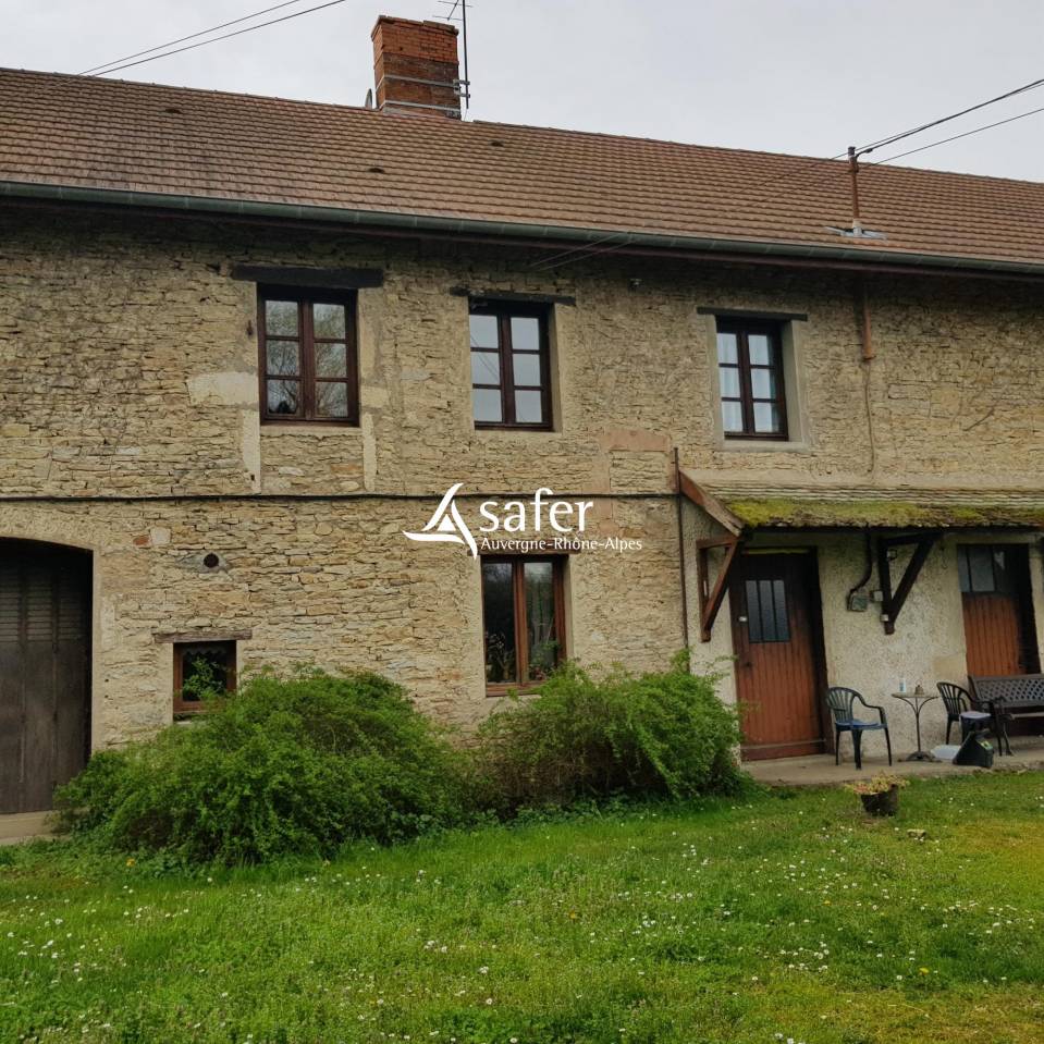 Propriet&agrave; equestre In vendita Is&egrave;re