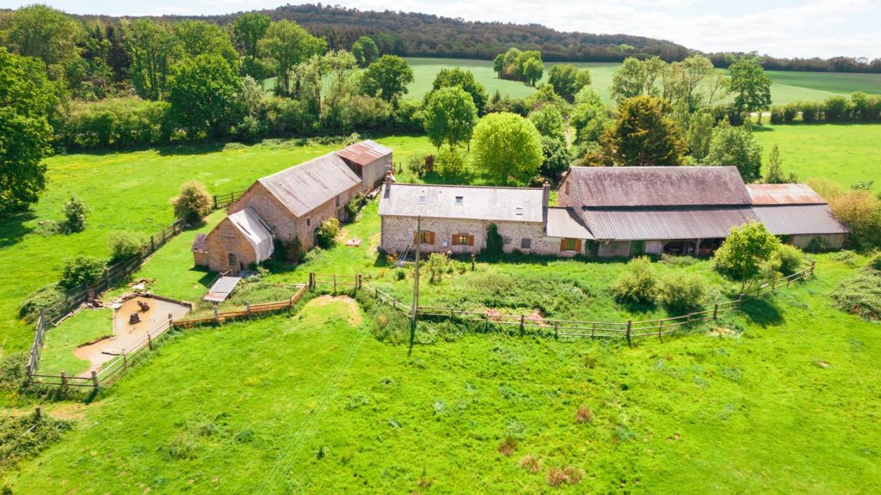 Propriet&agrave; equestre In vendita Mayenne