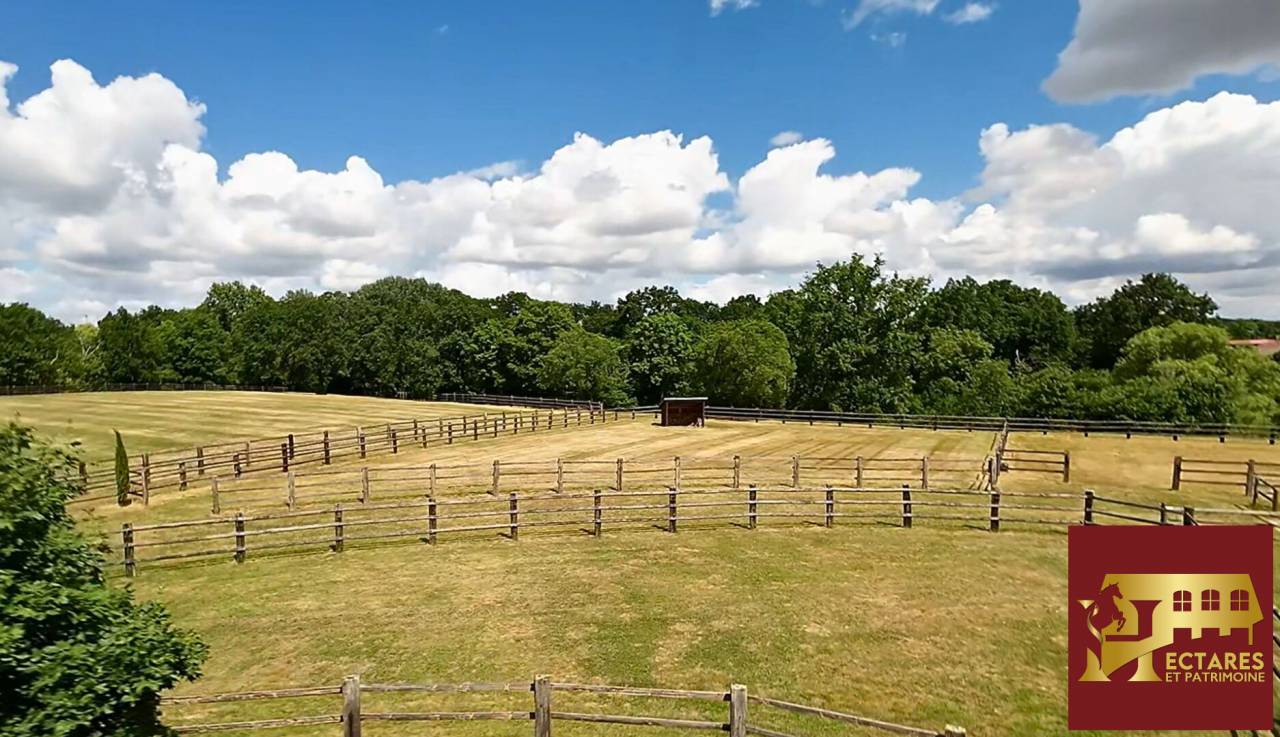 Alloggio equestre In vendita Puy-de-D&ocirc;me