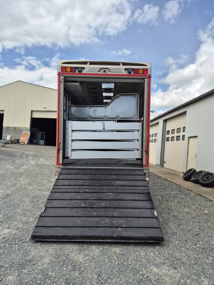 Camion per Cavalli Ketterer SCANIA P400 KETTERER 2012 Occasione