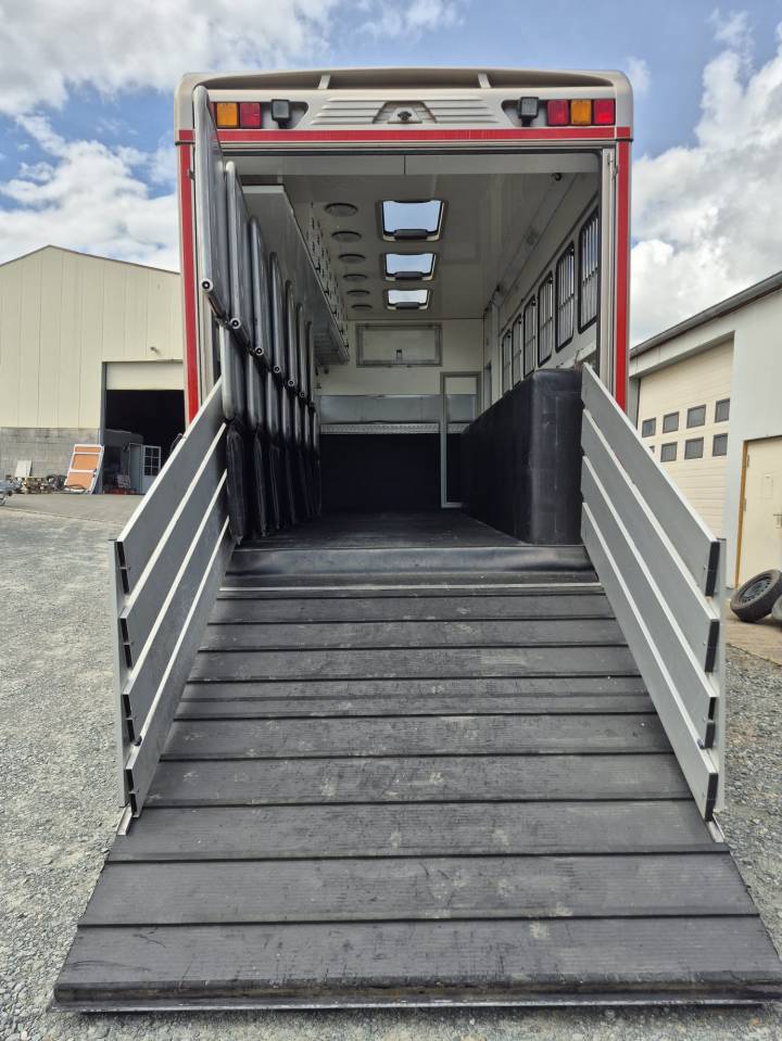Camion per Cavalli Ketterer SCANIA P400 KETTERER 2012 Occasione